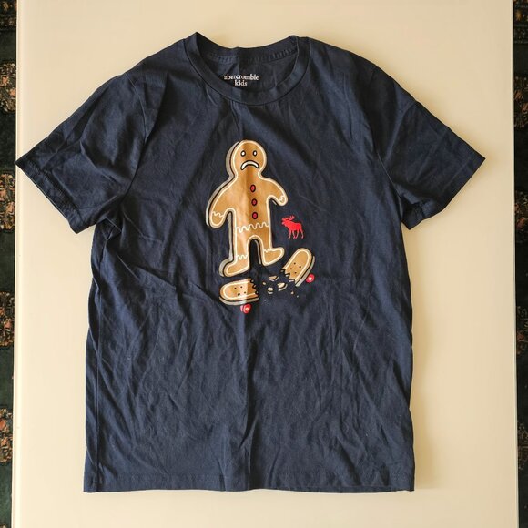 Abercrombie Kids Gingerbread Man and Skateboard Navy Blue Tshirt size 15/16 - Picture 1 of 6